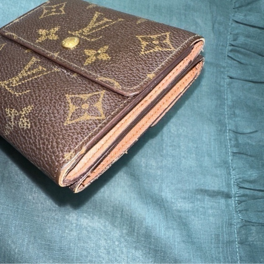 AUTHENTIC Louis Vuitton Vintage wallet. Compact Elise wallet - Picture 11 of 14